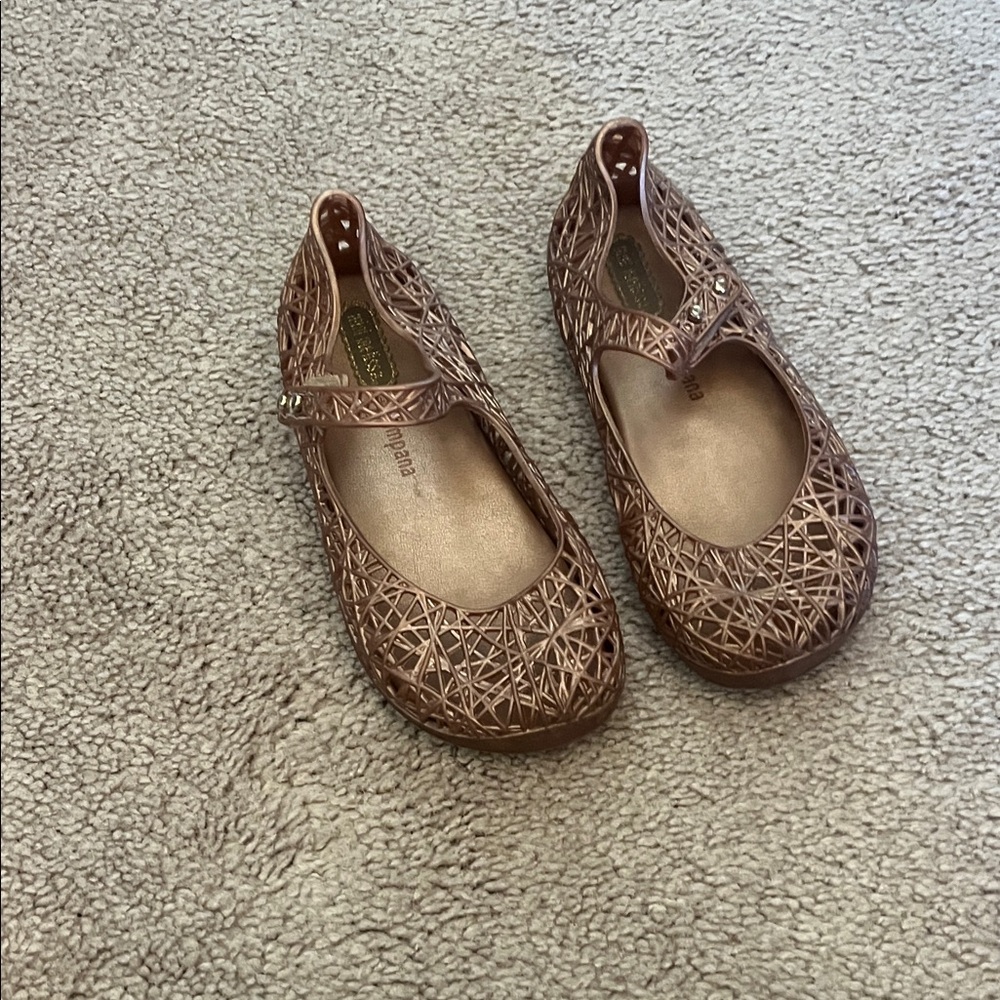Mini Melissa Campana